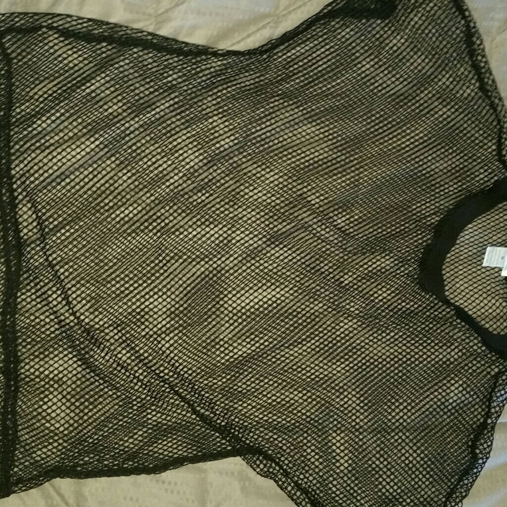 iHeartRaves Fishnet Shirt 💙